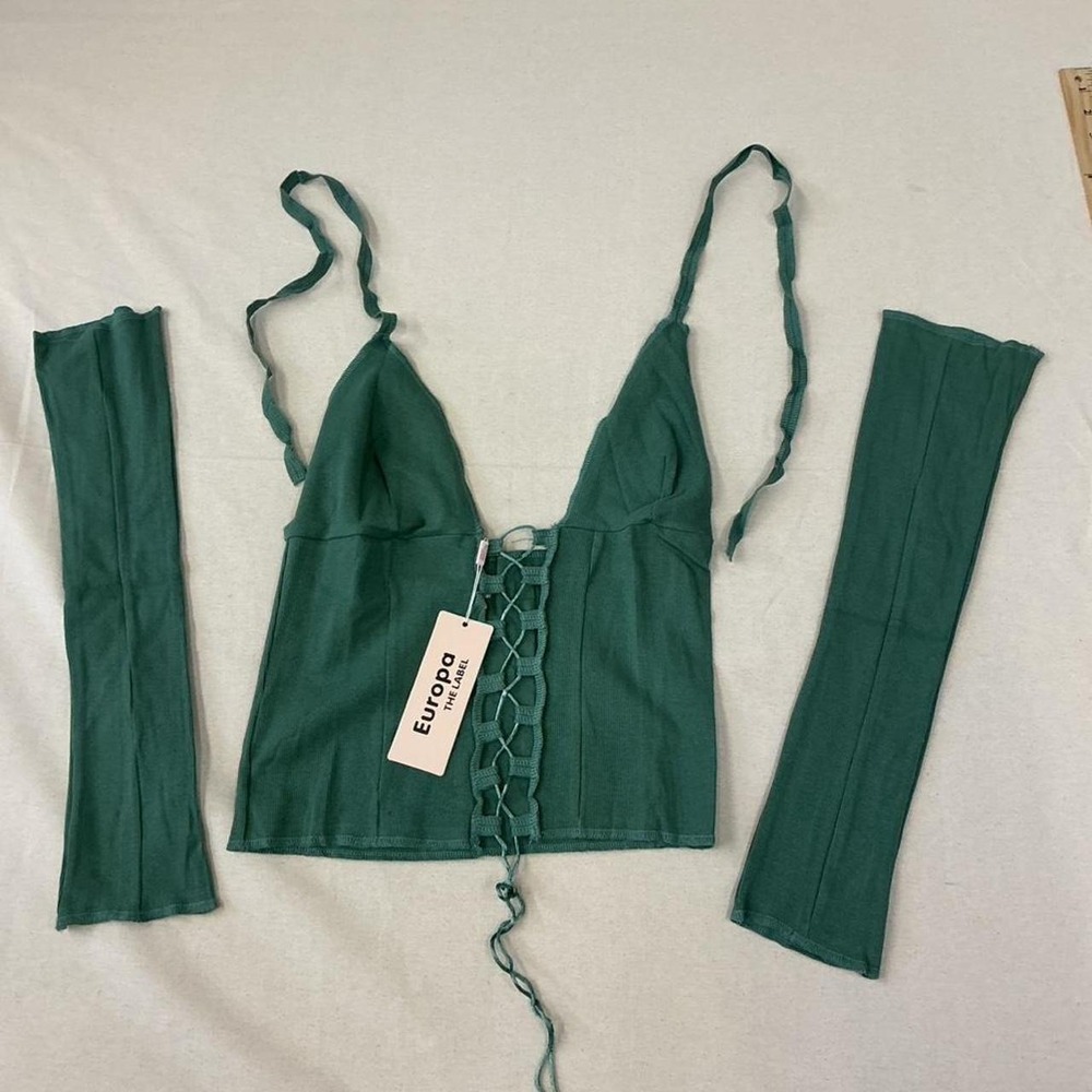 Dark green lace-up cami top with matching arm sleeves